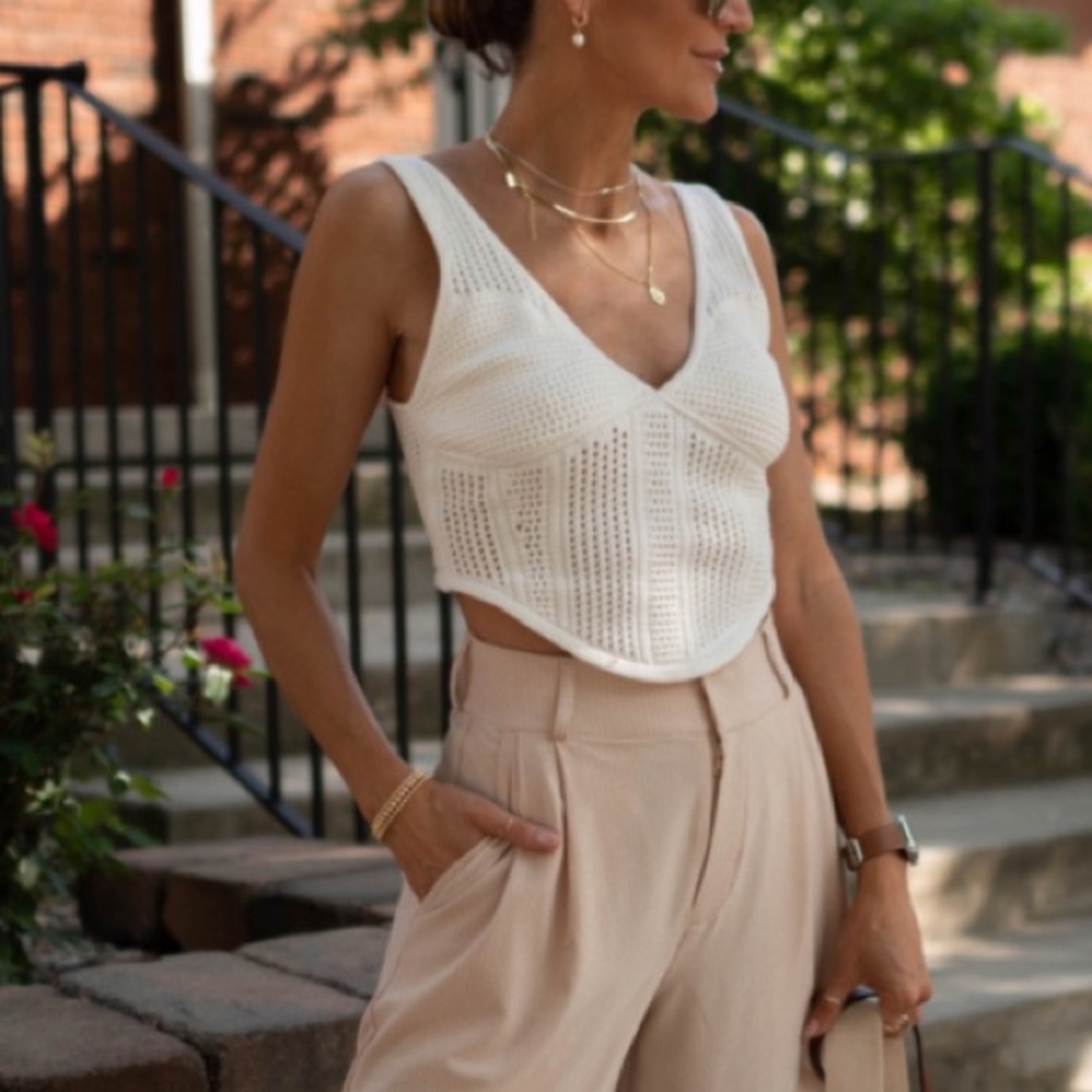 ALO YOGA OPEN-KNIT CHASE THE SUN CORSET TANK